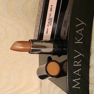 Mary Kay Amber Glow Creme Lipstick New in Box 022825